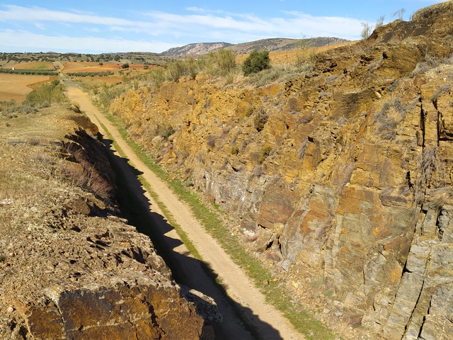 Piedras Misteriosas de Villanueva de San Carlos