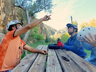 Oliete Smart Biking - Ruta guiada en bicicleta eléctrica  + experiencia oleoturística