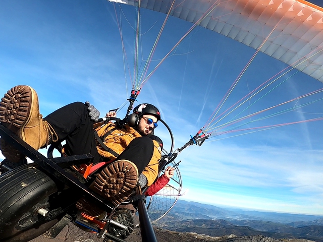 Vuelo en Paramotor biplaza en Zalduondo (Älava)