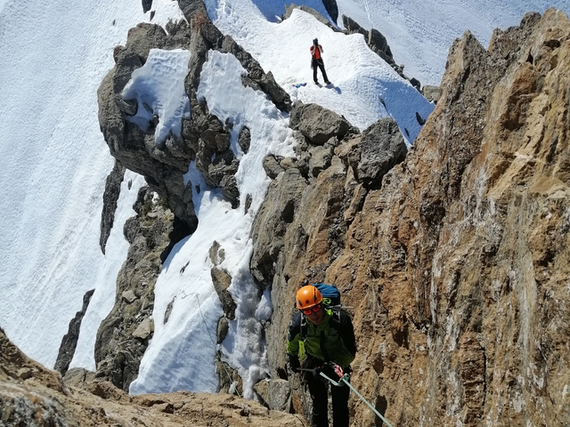 Curso de iniciacion al alpinismo