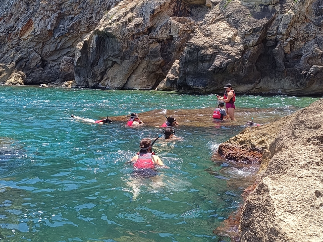 Kayak en el cabo de Sant Antoni