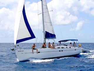 Crucero en Velero de medio día o día completo