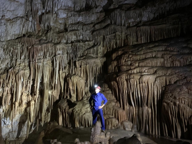 Espeleología en la Sima Llenca de Serrano - Tous