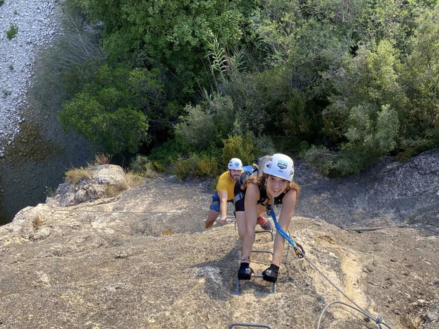 Vías Ferrata en Sierra de Guara - Awaventura