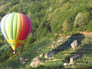 Paseo en globo en Ribeira Sacra