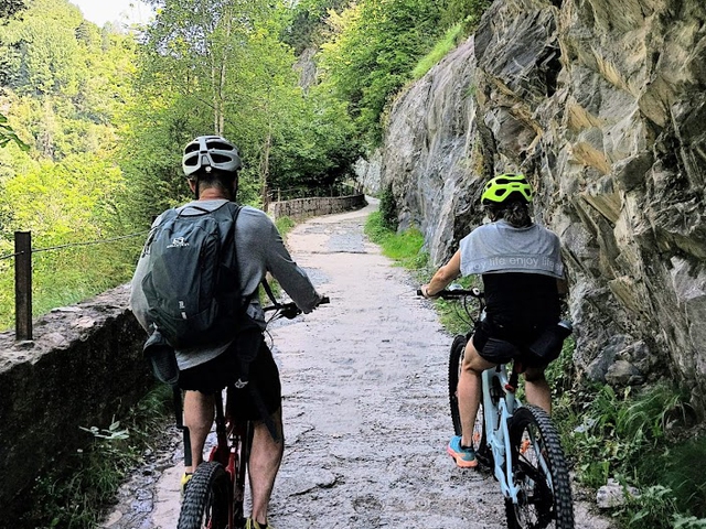 Ruta Guiada en bici - Guías Milorcha