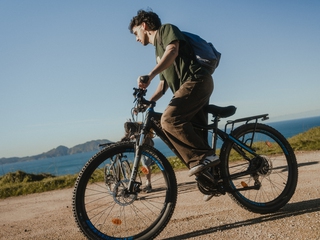 Explora O Morrazo en bicicleta eléctrica.