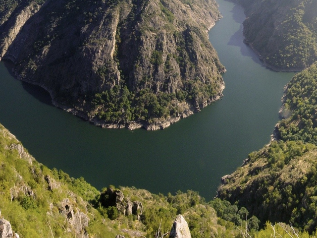 Paseo en globo en Ribeira Sacra