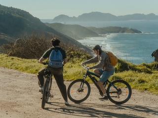 Explora O Morrazo en bicicleta eléctrica.