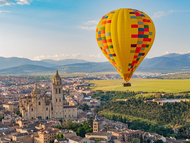 Vuelo en Globo por Segovia - Aerotours
