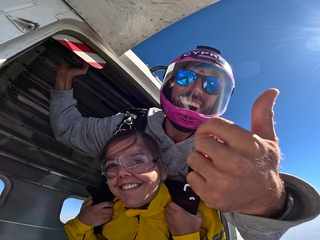 Salto en paracaídas tándem.