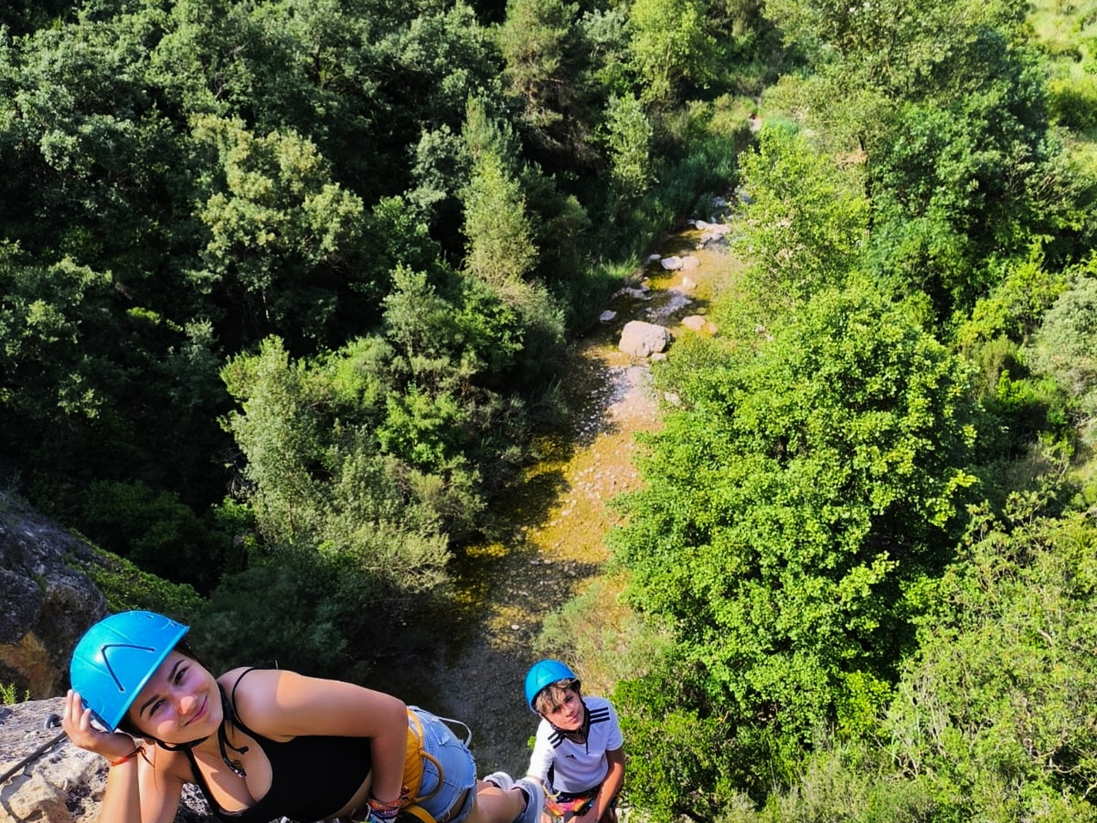 Vía ferrata familiar Peñas Juntas: aventura vertical en Sierra de Guara