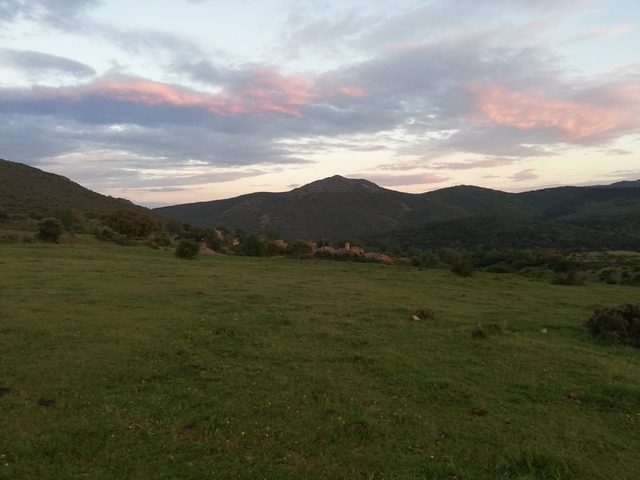 Alquiler de Bici Electrica para Ruta circular de Colmenar, La Vereda, Matallana, Campillo de Ranas, Muralla China y vuelta a Colmenar.