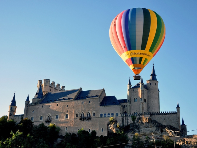 Paseo en Globo por Segovia - Globos Boreal