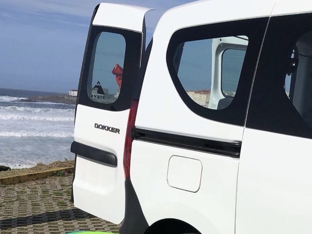 Surfari - Viaje de surf en Coruña