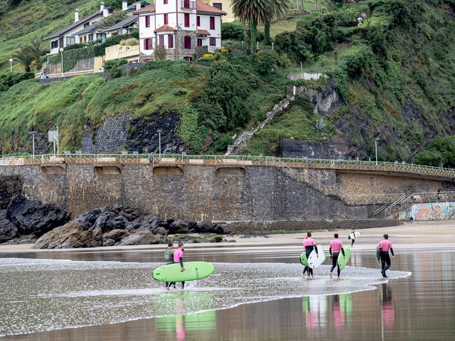 Ipar Surf & Skate Eskola