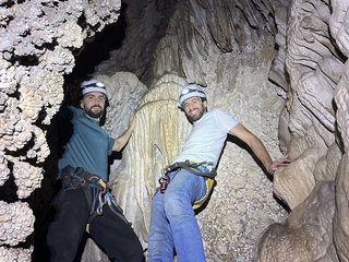 Espeleología en la Cova Fosca