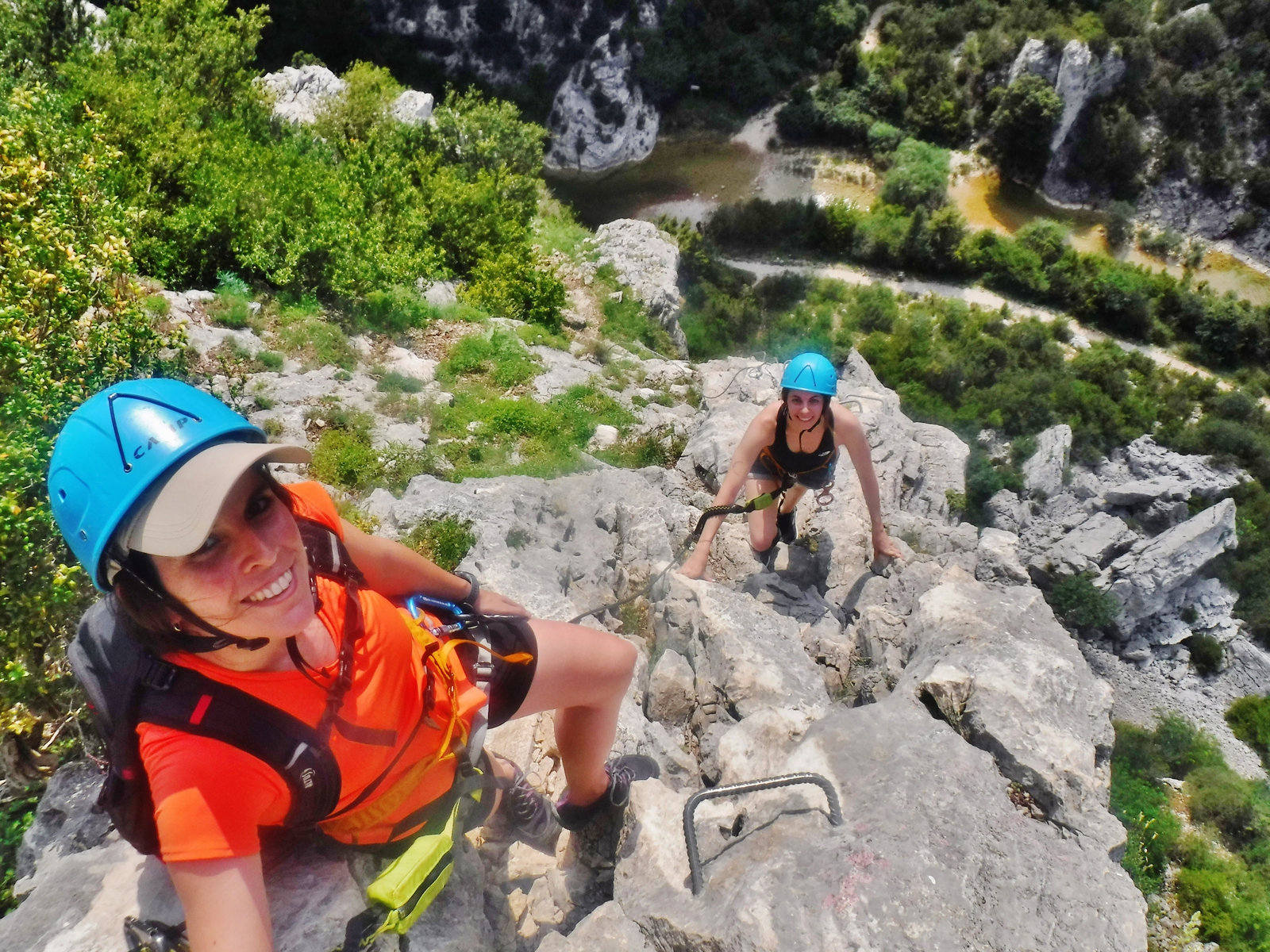 Vía Ferrata en Rodellar: Vive la aventura más espectacular de la Sierra de Guara